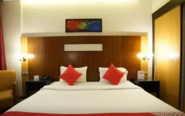 Sun And Sands Downtown Hotel - photo 2