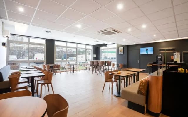 B&B HOTEL Rosny-sous-Bois Paris Est - photo 2