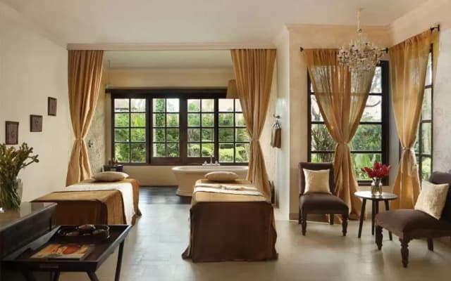 Alaya Resort Ubud Hotel - photo 1