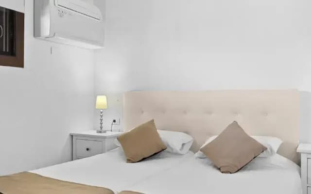 Paloma Beach Apartments - photo 13