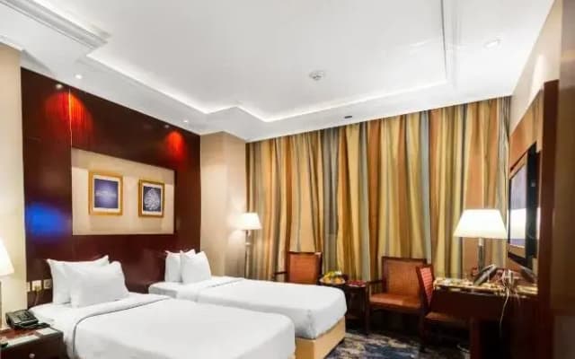 Emaar Royal Hotel Al Madina - photo 2