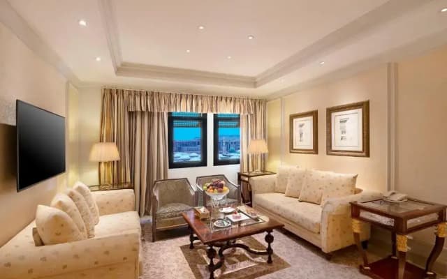 The Biltmore Al Madinah Hotel - photo 9