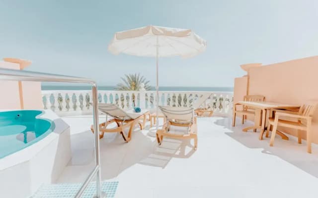 Cleopatra Palace Hotel - photo 3