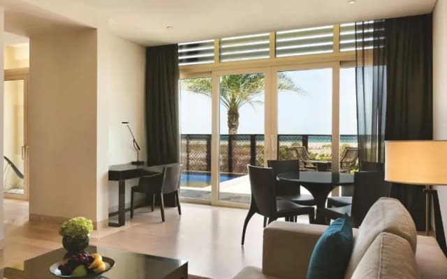 Park Hyatt Abu Dhabi Hotel & Villas Hotel - photo 4