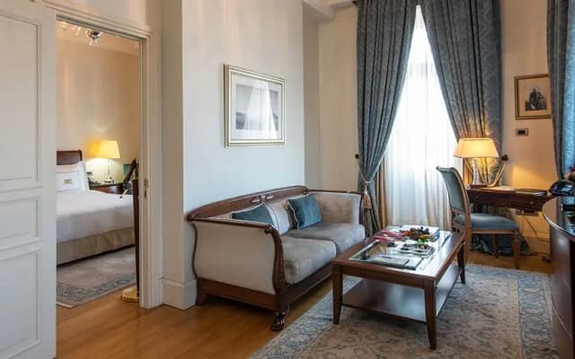 Pera Palace Hotel - photo 2