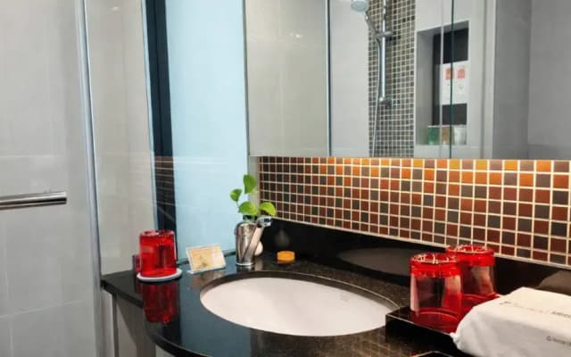Hotel Clover Asoke - photo 7