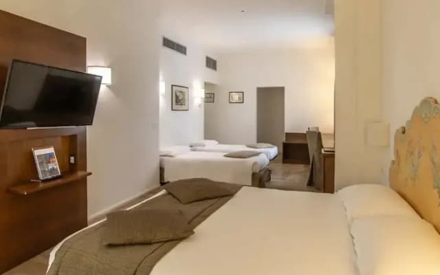 Hotel Machiavelli Palace - photo 1