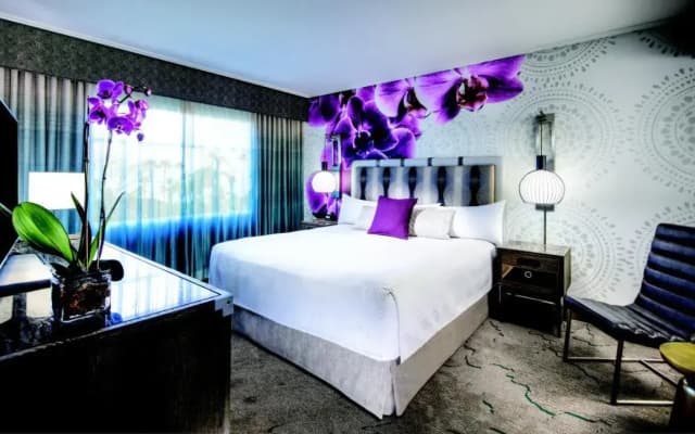 Loews Royal Pacific Resort at Universal Orlando - photo 4