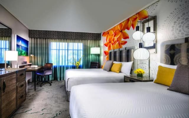 Loews Royal Pacific Resort at Universal Orlando - photo 5