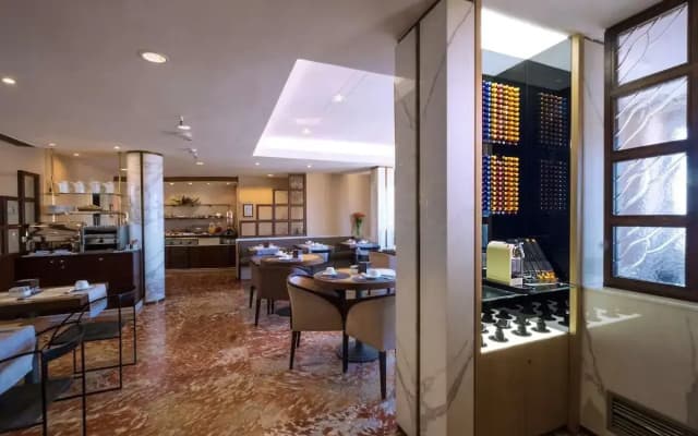 Best Western Hotel Piccadilly - photo 5