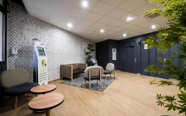 B&B HOTEL Rosny-sous-Bois Paris Est - photo 4