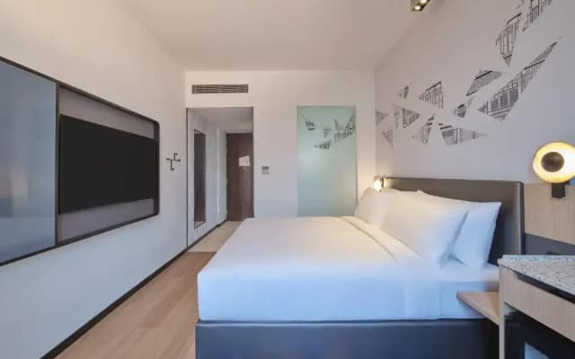 Aloft Singapore Novena - photo 2