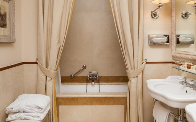 Hotel Executive Florence - photo 4