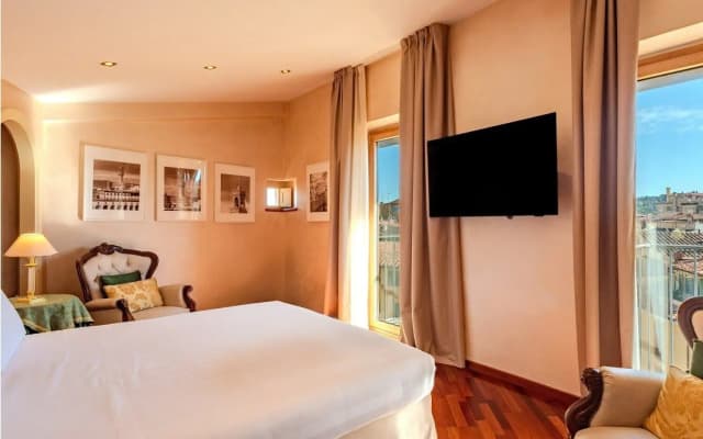 B&B Hotel Firenze Pitti Palace al Ponte Vecchio - photo 1