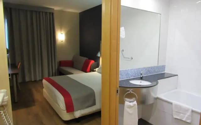 Holiday Inn Express Malaga Airport by IHG - photo 5