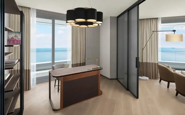 JW Marriott Hotel Istanbul Marmara Sea - photo 4