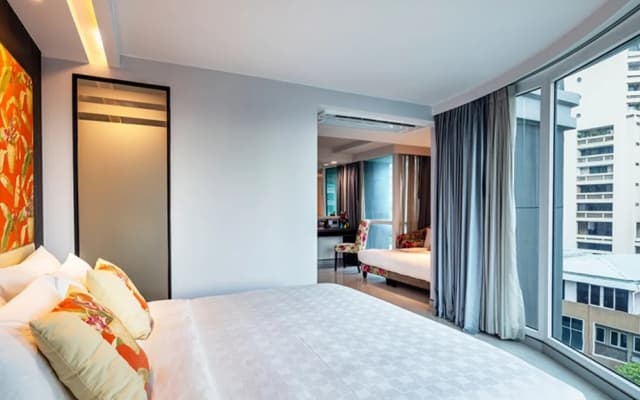 Hotel Clover Asoke - photo 6