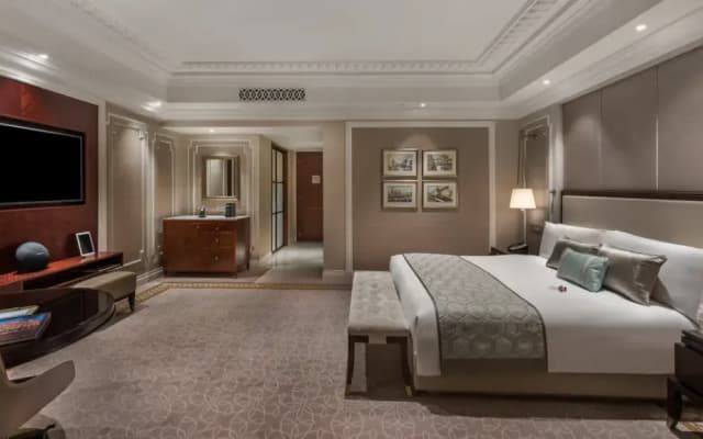 The Fullerton Hotel Singapore - photo 2