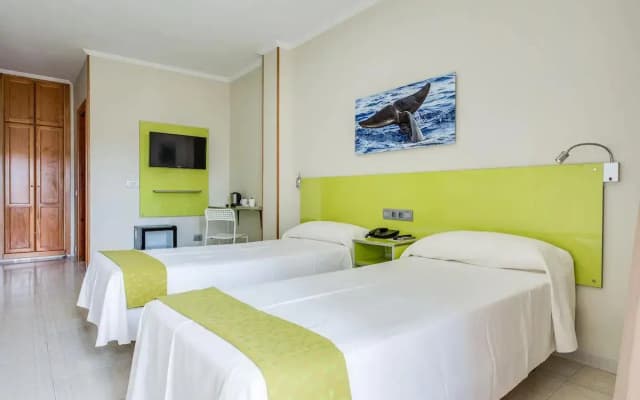 Hotel Andrea's - photo 1