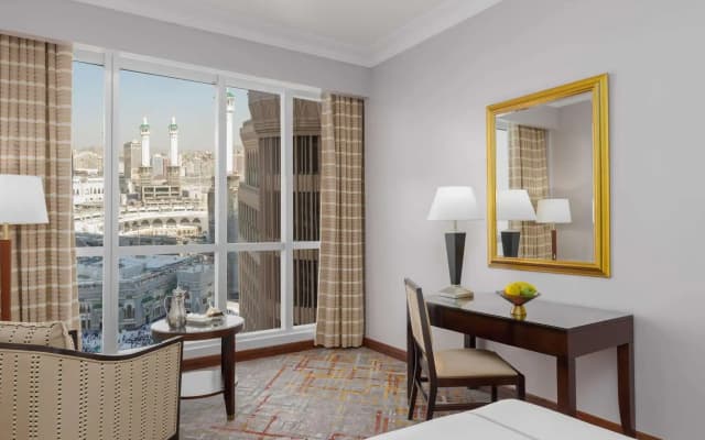 Swissôtel Makkah - photo 2