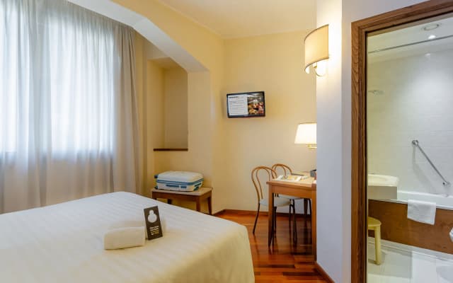 B&B Hotel Firenze Pitti Palace al Ponte Vecchio - photo 3