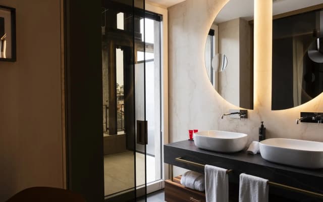 Duomo Hotel & Apartments - photo 8