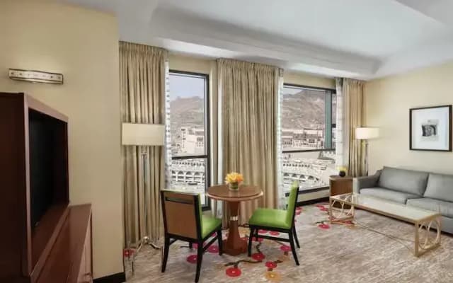 Hilton Suites Jabal Omar Makkah - photo 3