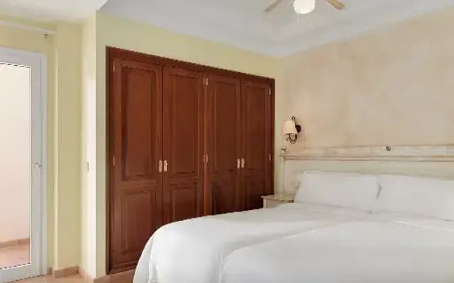 Hotel Las Aguilas Tenerife, Affiliated by Melia - photo 1