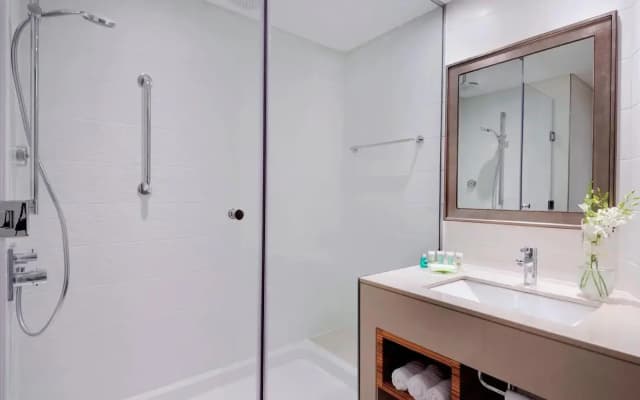 Courtyard by Marriott World Trade Center Abu Dhabi - photo 4