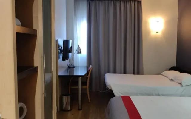 Holiday Inn Express Malaga Airport by IHG - photo 4