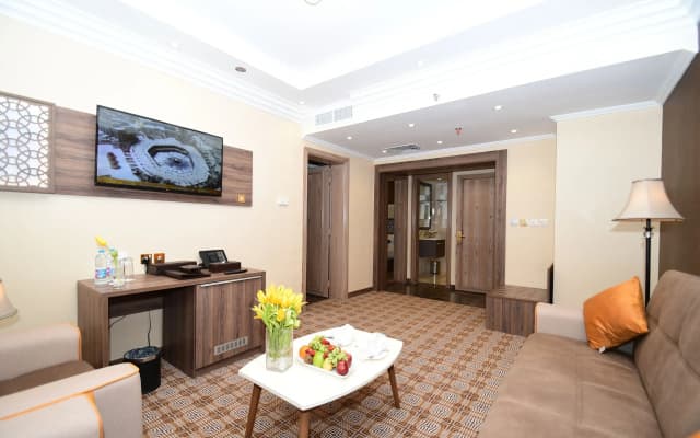 Golden Tulip Al Zahabi - photo 1