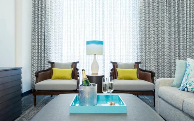 Universal's Loews Sapphire Falls Resort - photo 5