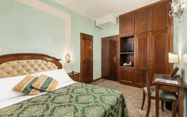 Hotel Marconi - photo 1