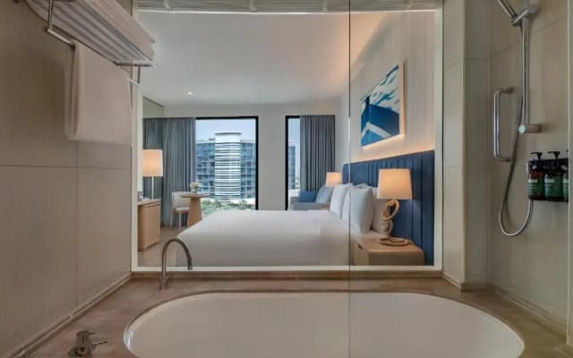 Hotel Crowne Plaza Abu Dhabi Yas Island by IHG - photo 1