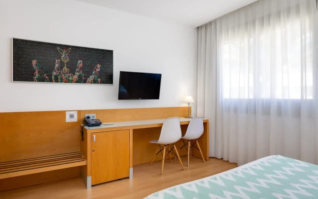 Hotel Daniya Alicante - photo 1