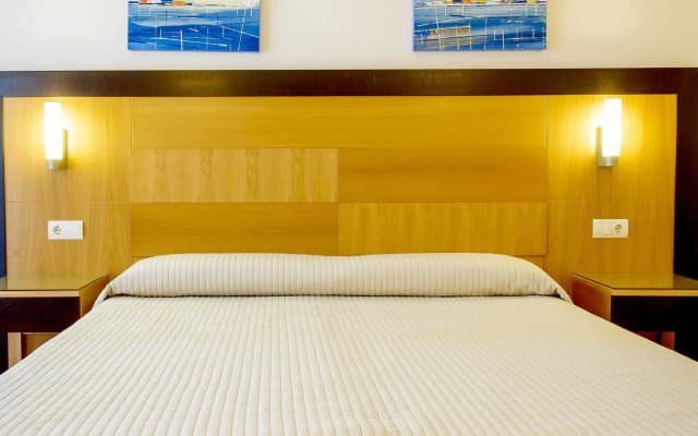 Hotel Bonalba Alicante - photo 1