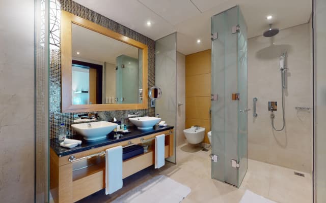 Marriott Hotel Al Jaddaf, Dubai - photo 5