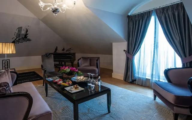 Pera Palace Hotel - photo 2