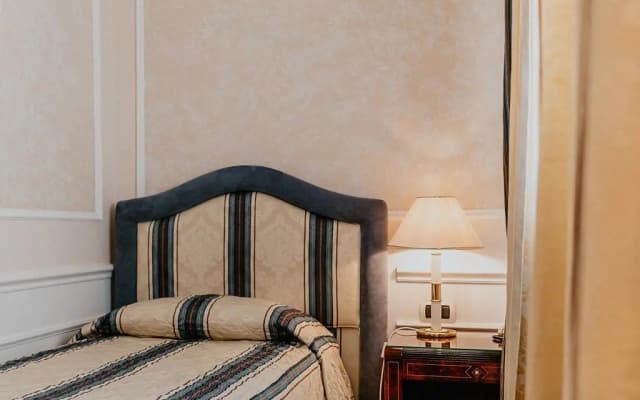 Hotel De La Ville - photo 1