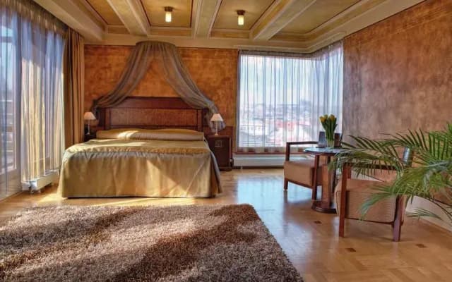 Majestic Plaza Hotel Prague - photo 1