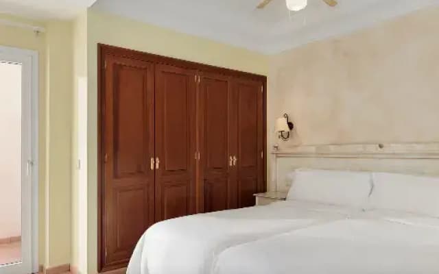 Hotel Las Aguilas Tenerife, Affiliated by Melia - photo 1
