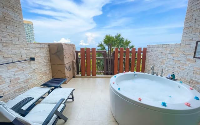 Centara Grand Mirage Beach Resort Pattaya - photo 3