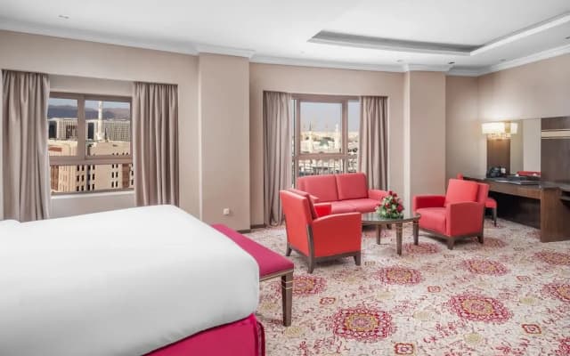 Millennium Taiba Hotel - photo 1