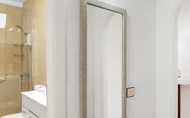 Paloma Beach Apartments - photo 12
