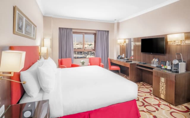Millennium Taiba Hotel - photo 1