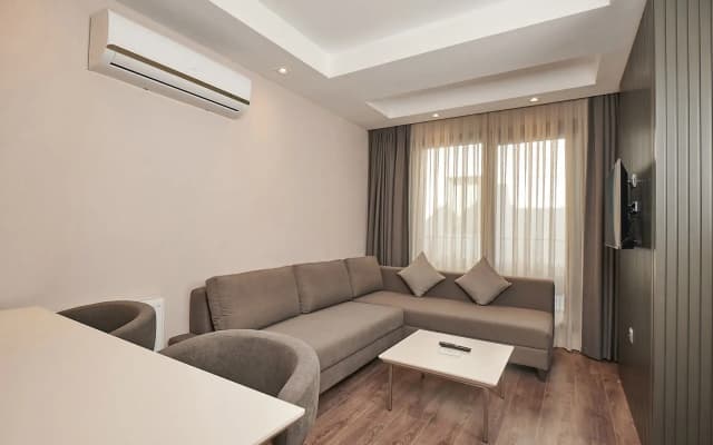Livinton Hotel - photo 3