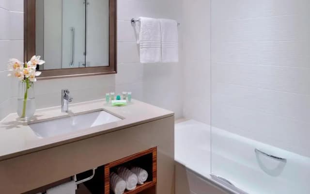 Courtyard by Marriott World Trade Center Abu Dhabi - photo 5