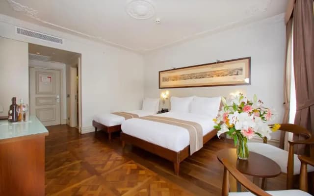 Taxim Lounge Hotel - photo 1
