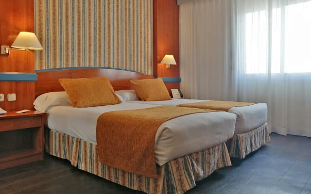Gran Versalles Hotel - photo 1