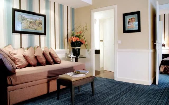 Elysees Union Hotel - photo 16